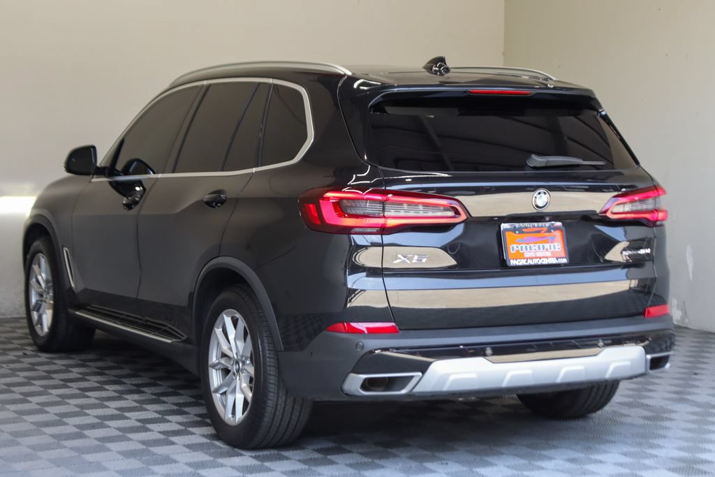 Used 2021 BMW X5 sDrive40i w/ Premium Package RWD image 8
