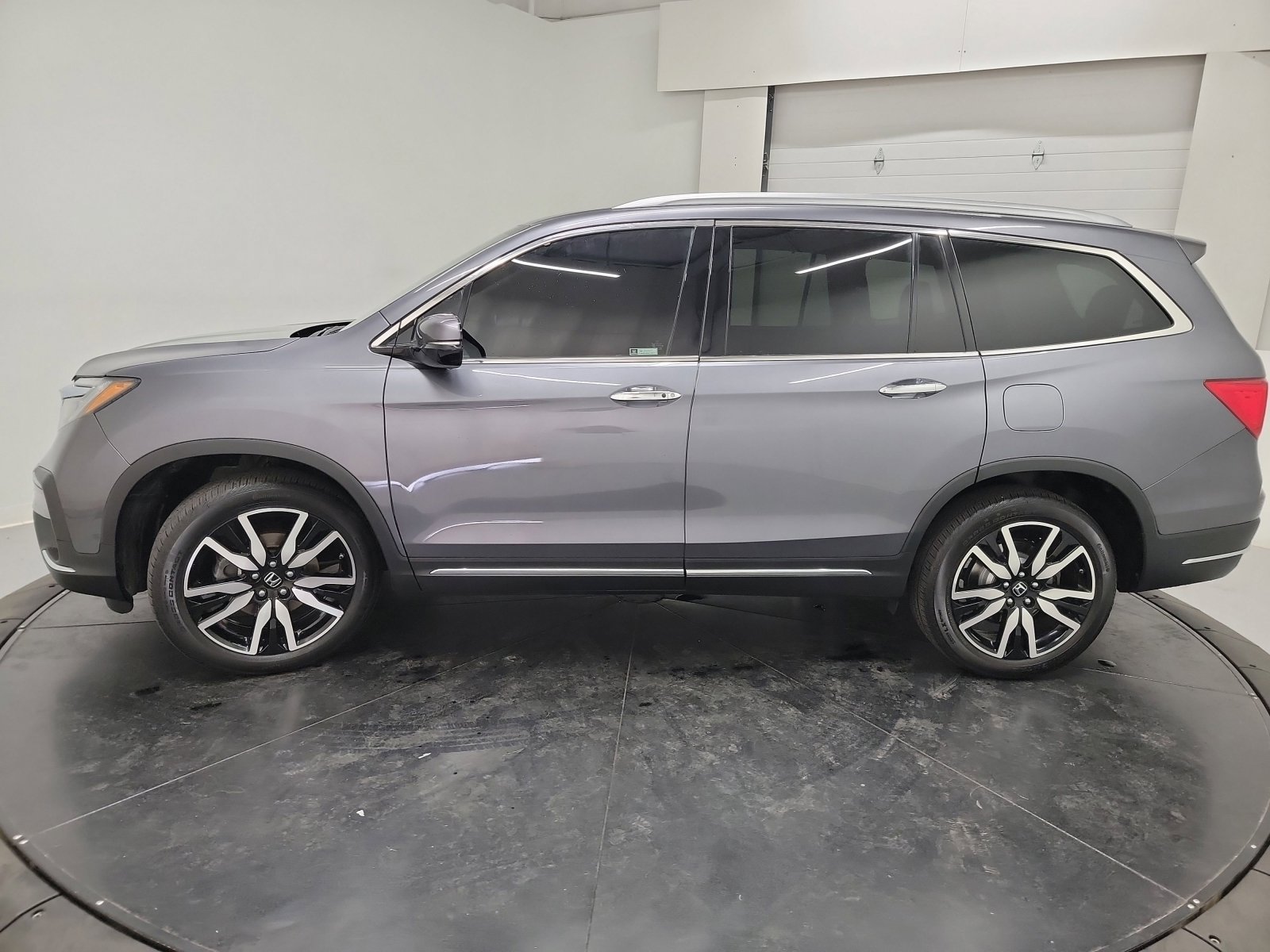Certified 2022 Honda Pilot Touring image 5