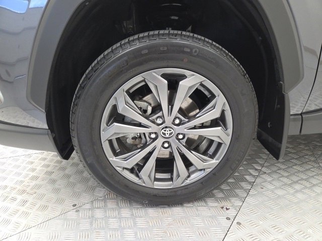 Certified 2025 Toyota RAV4 XLE Premium image 16