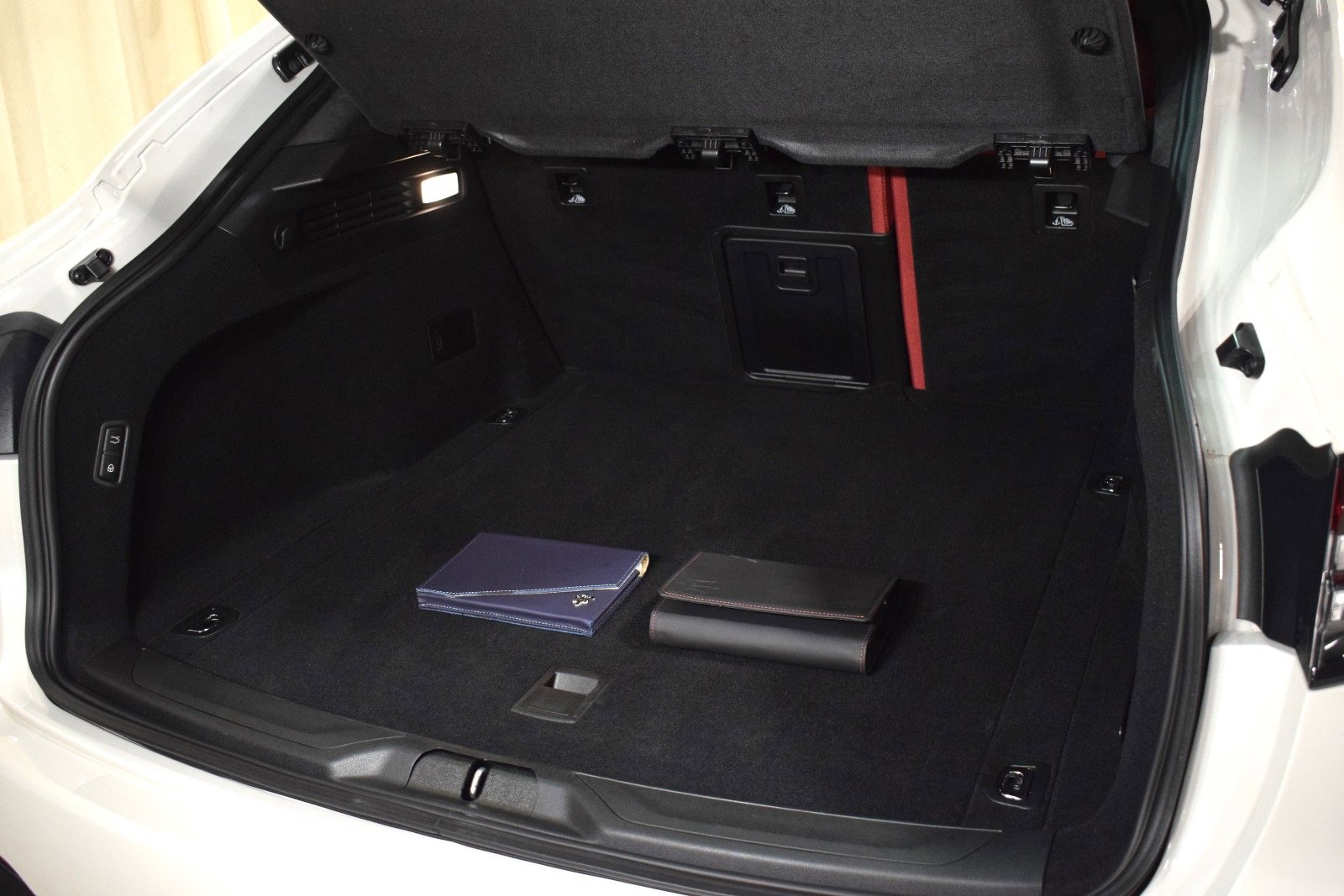 Certified 2022 Maserati Levante Modena image 41