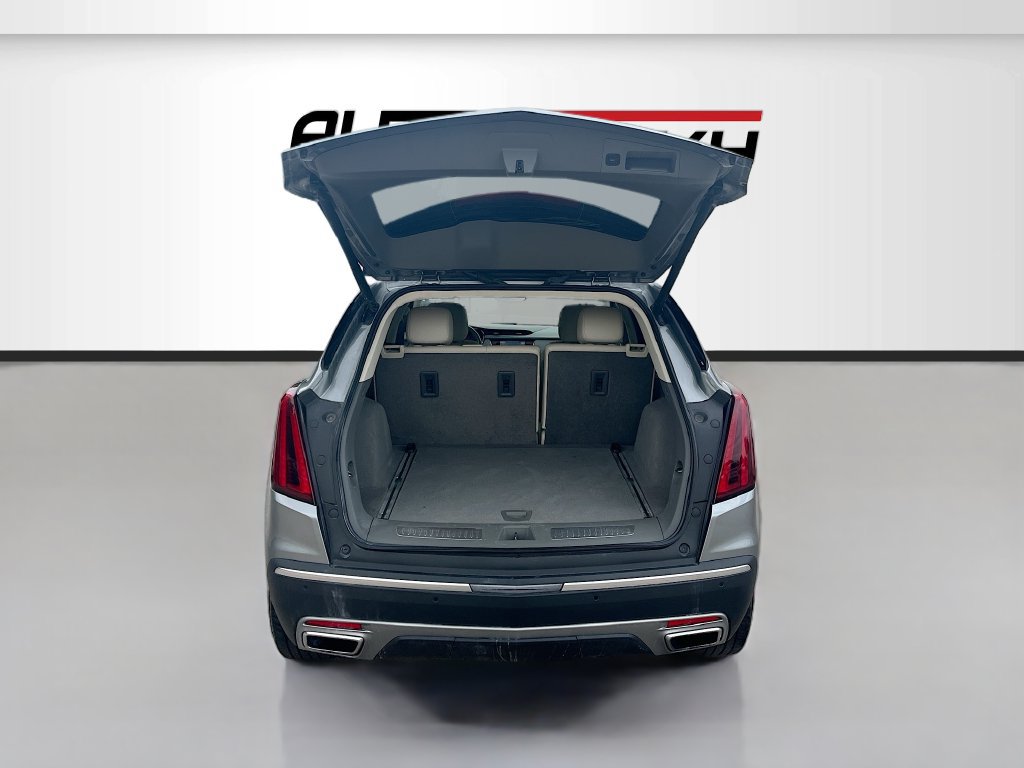 Used 2024 Cadillac XT5 Premium Luxury w/ Technology Package FWD image 28
