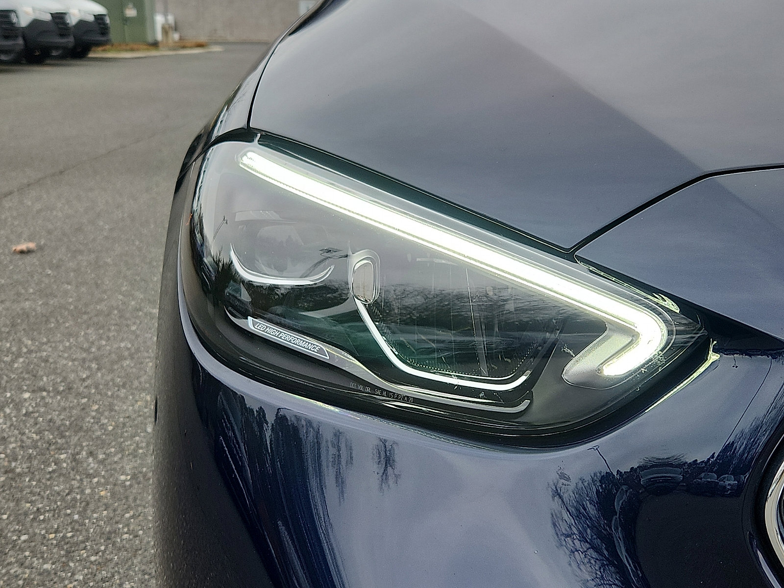 Certified 2022 Mercedes-Benz C 300 4MATIC Sedan image 9