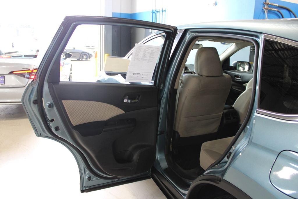 Used 2015 Honda CR-V EX image 16