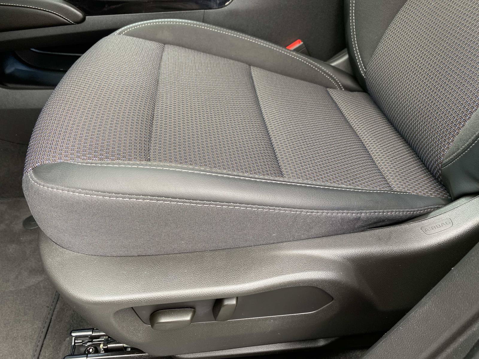 Used 2023 Buick Envision Preferred w/ Sport Touring Package AWD/4WD image 23
