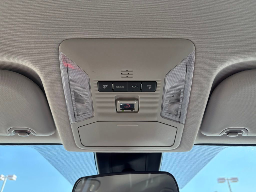 Certified 2025 Toyota RAV4 LE AWD/4WD image 23