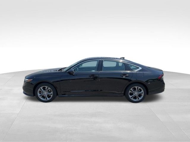 Certified 2023 Honda Accord EX image 5