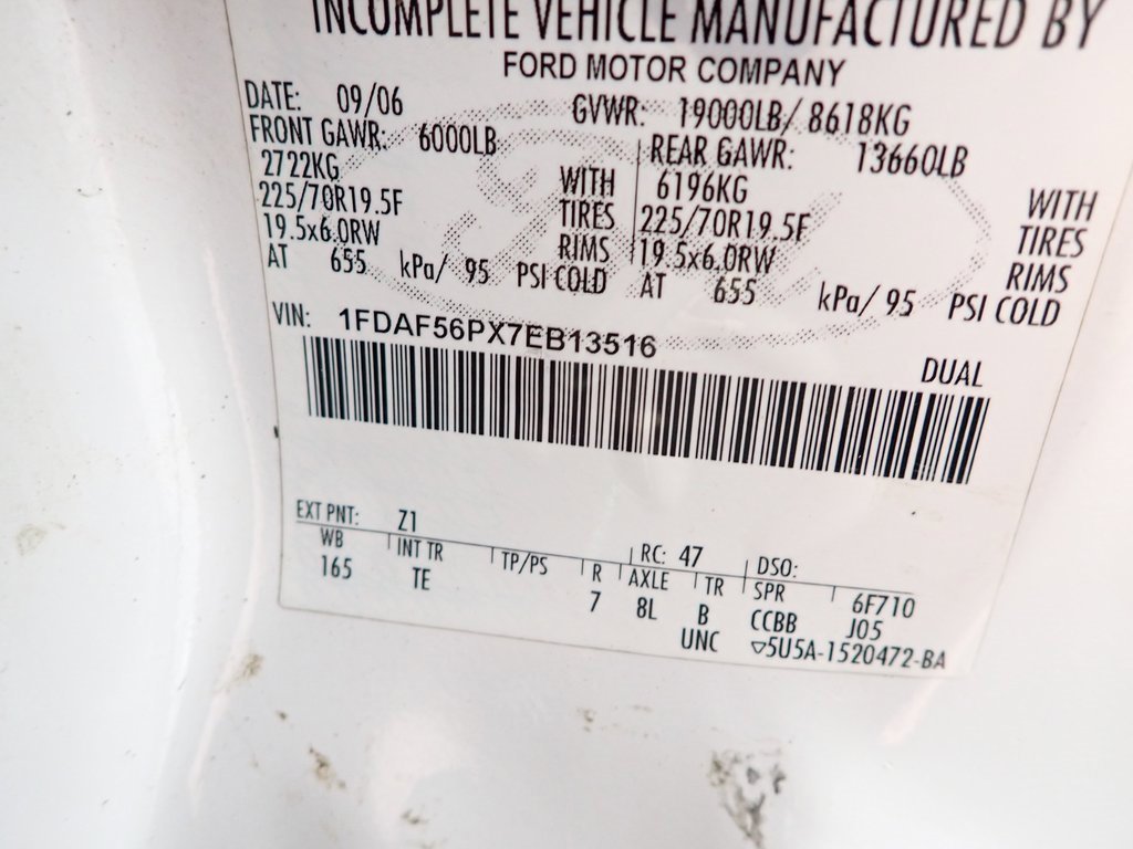 Used 2007 Ford F550 2WD Regular Cab Super Duty image 26