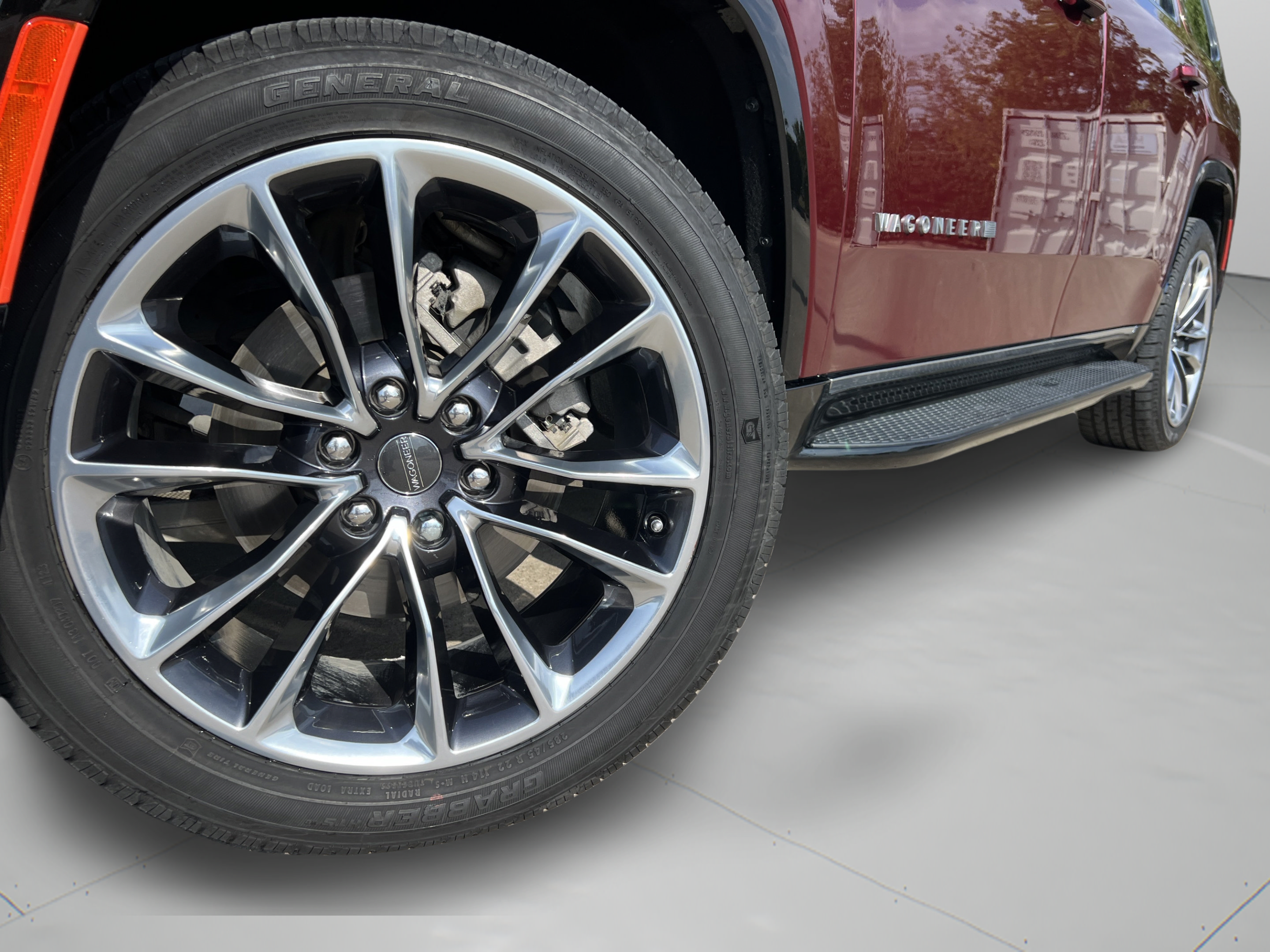 Used 2022 Jeep Wagoneer Series II w/ Premium Group I RWD image 34
