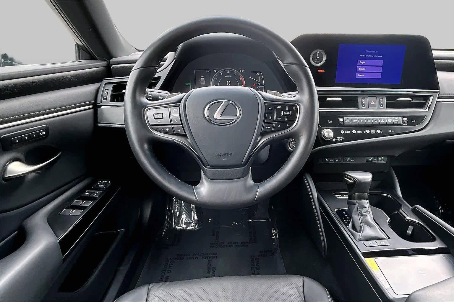 Used 2024 Lexus ES 300h w/ Premium Package FWD image 6