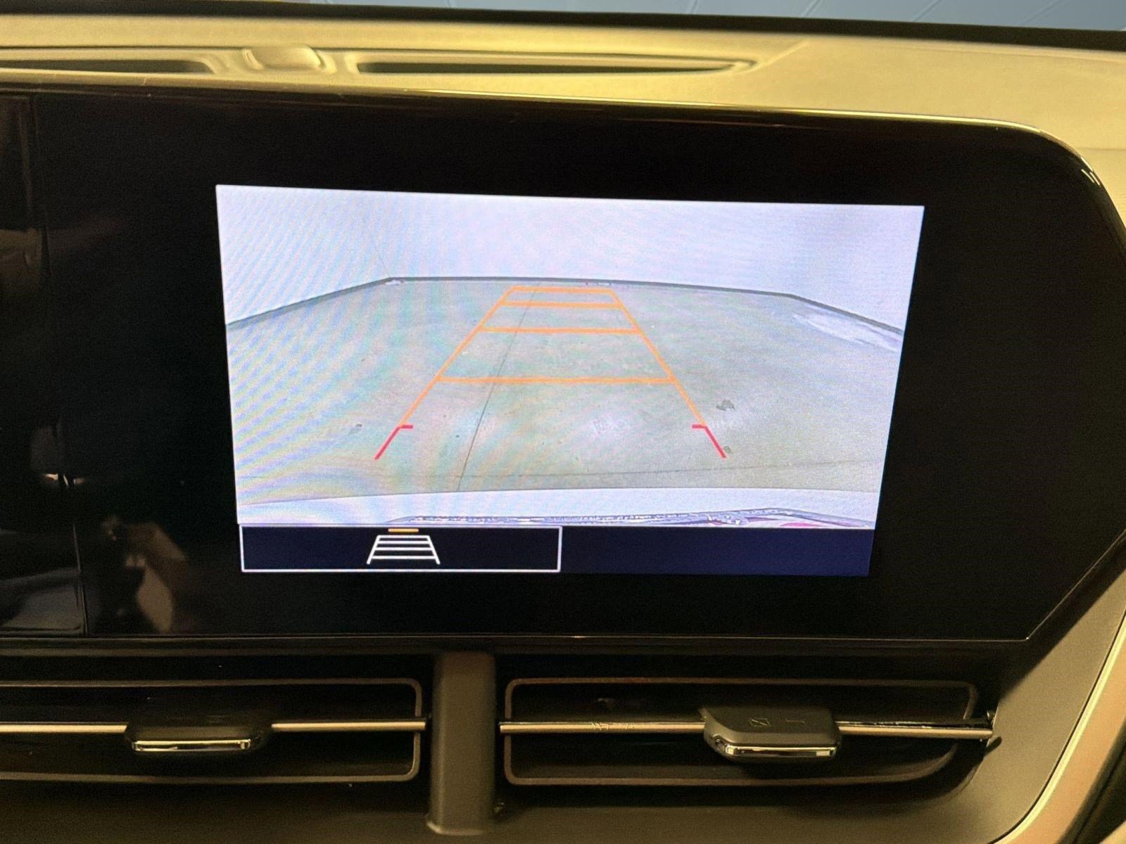 Used 2024 Chevrolet Trax RS w/ Driver Confidence Package image 24