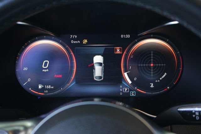 Used 2021 Mercedes-Benz GLC 300 4MATIC Coupe image 16