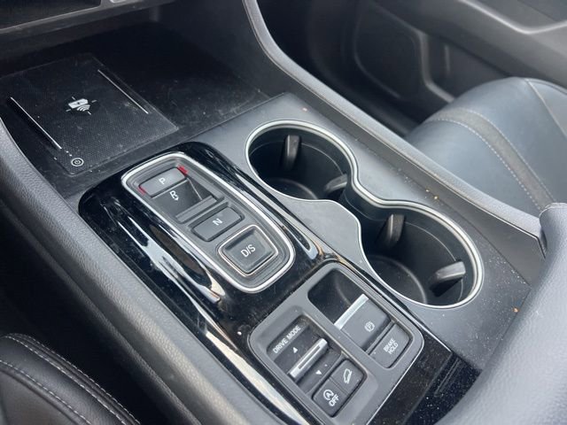 Used 2024 Honda Pilot Touring image 14