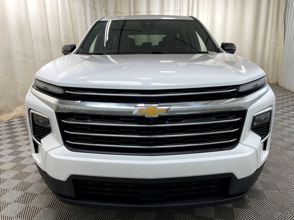 Certified 2024 Chevrolet Traverse LT FWD image 13
