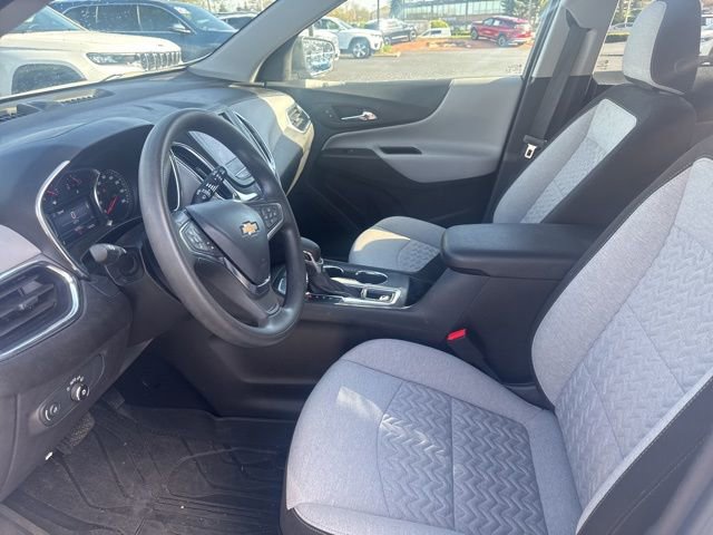 Used 2024 Chevrolet Equinox LS w/ LS Convenience Package image 10