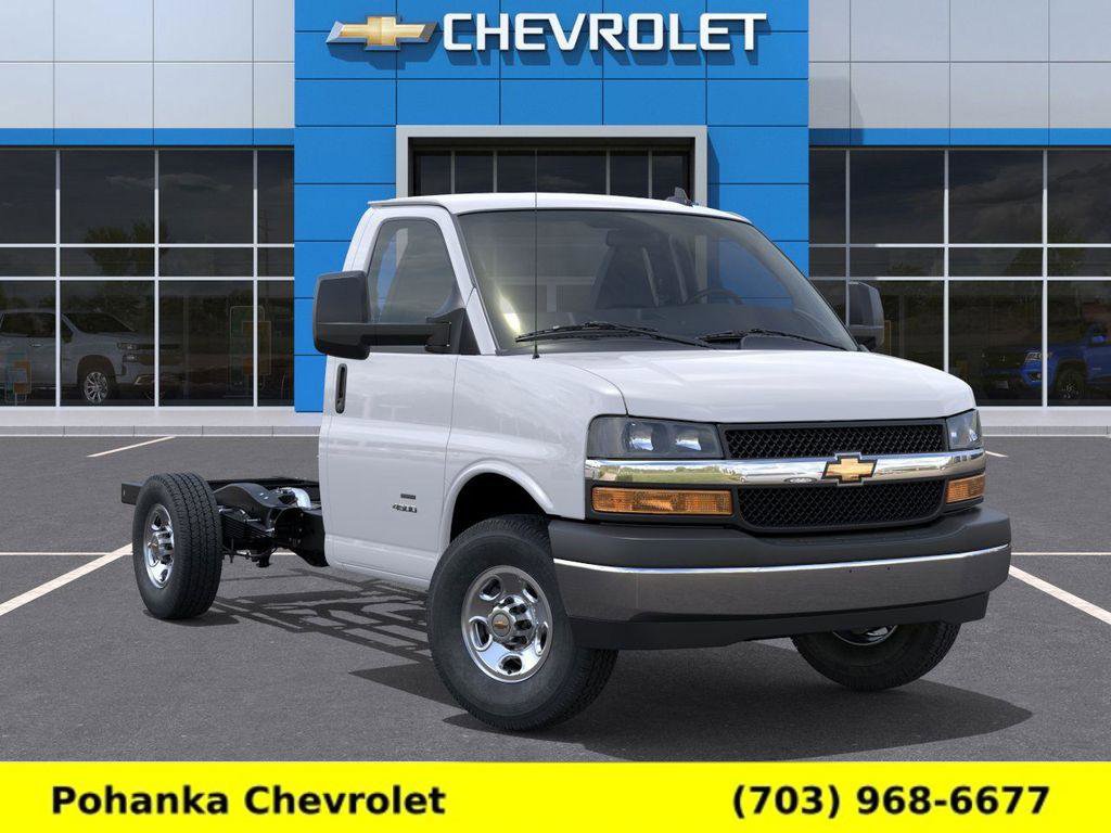 New 2026 Chevrolet Express 3500 w/ Power Convenience Package RWD image 7