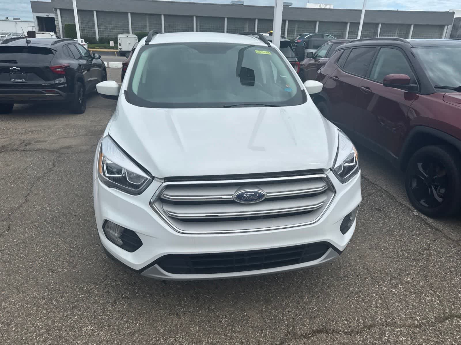 Used 2018 Ford Escape SEL FWD image 4