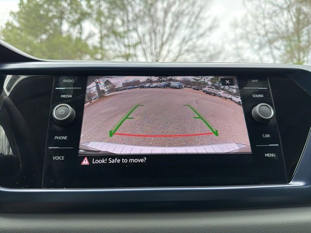 Used 2022 Volkswagen Taos SE image 16