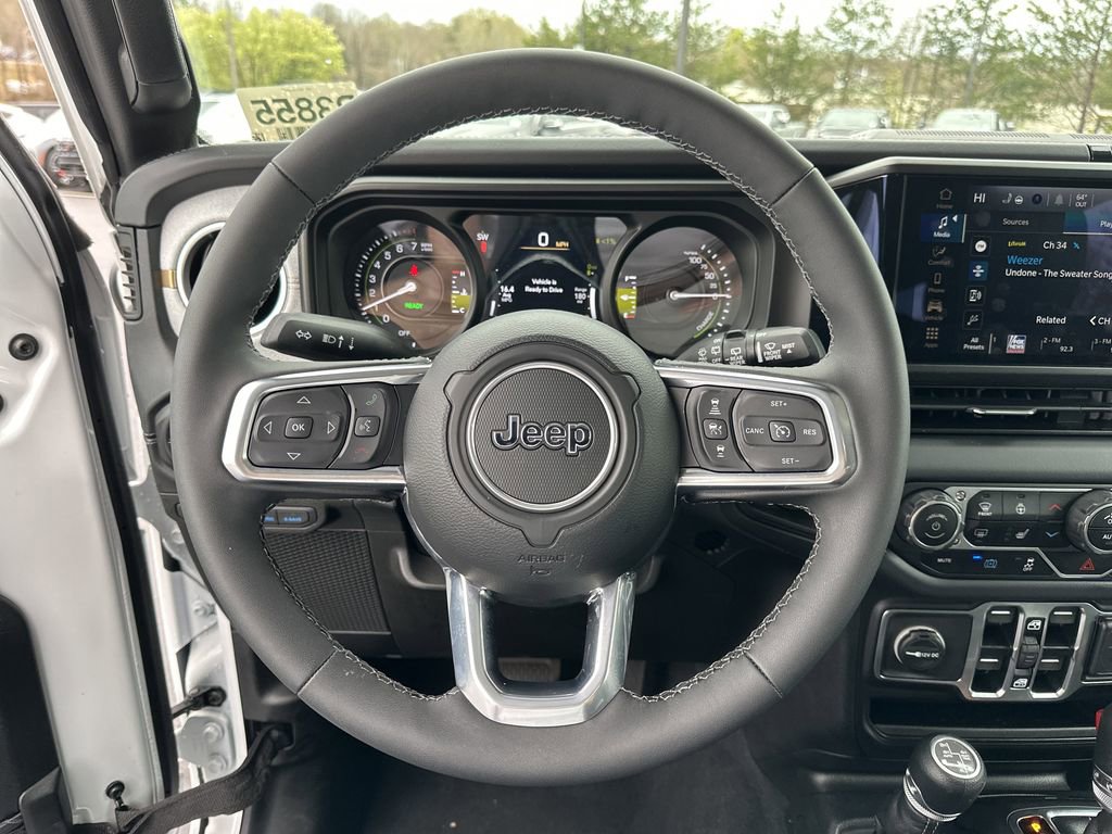 Certified 2025 Jeep Wrangler Unlimited Sahara image 12