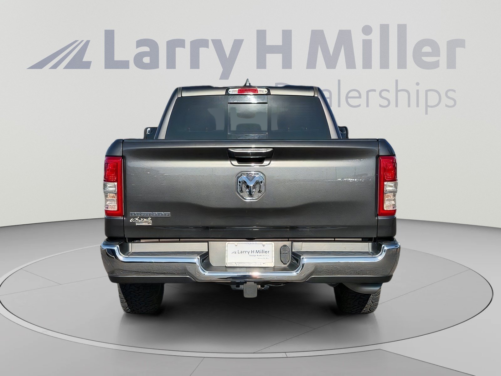 Used 2022 RAM 1500 Big Horn RWD image 5