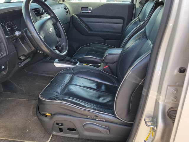 Used 2008 HUMMER H3 Luxury AWD/4WD image 6