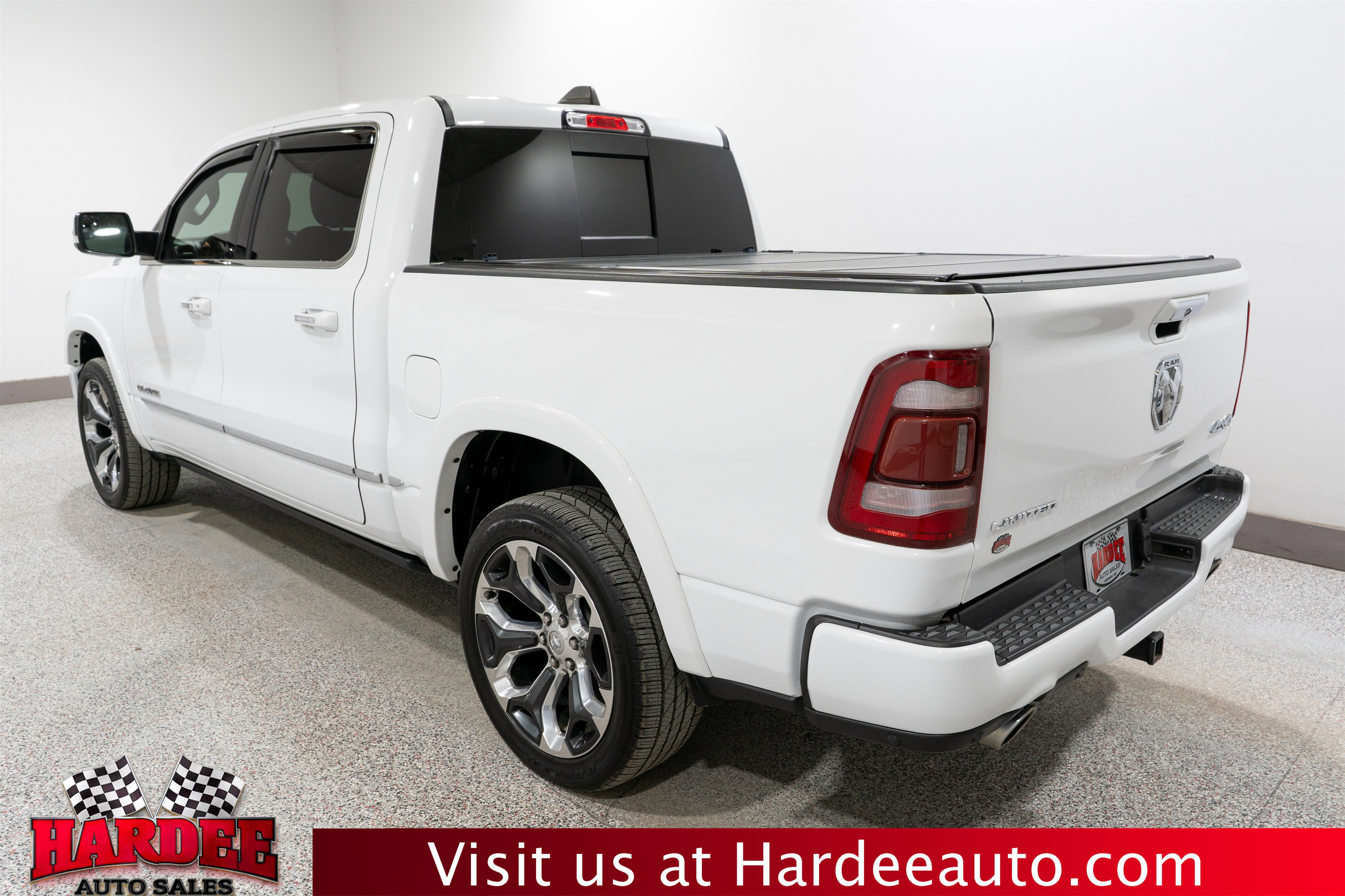 Used 2020 RAM 1500 Limited AWD/4WD image 3