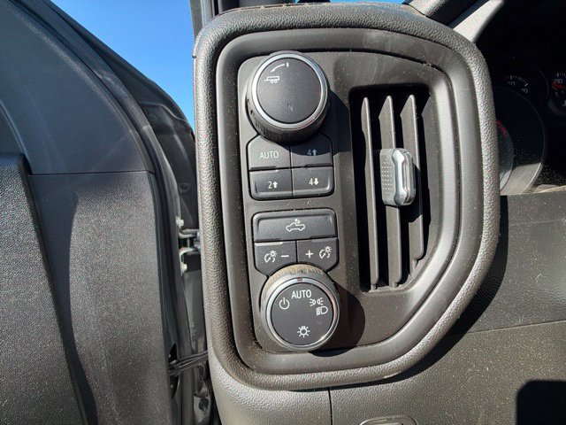 Used 2019 Chevrolet Silverado 1500 Custom Trail Boss w/ Custom Convenience Package AWD/4WD image 50