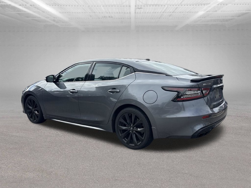 Used 2023 Nissan Maxima SR w/ Sport Mat Group FWD image 4