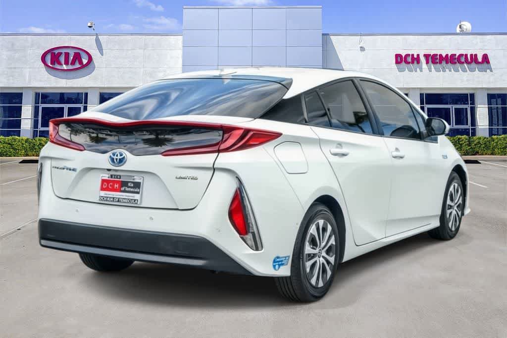 Used 2021 Toyota Prius Prime Limited w/ Carpet Mat Package (TMS) FWD image 4