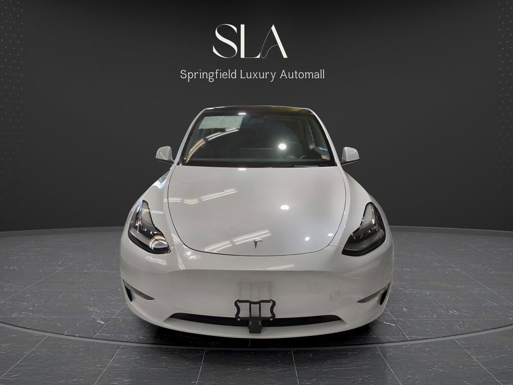 Used 2023 Tesla Model Y Performance image 3