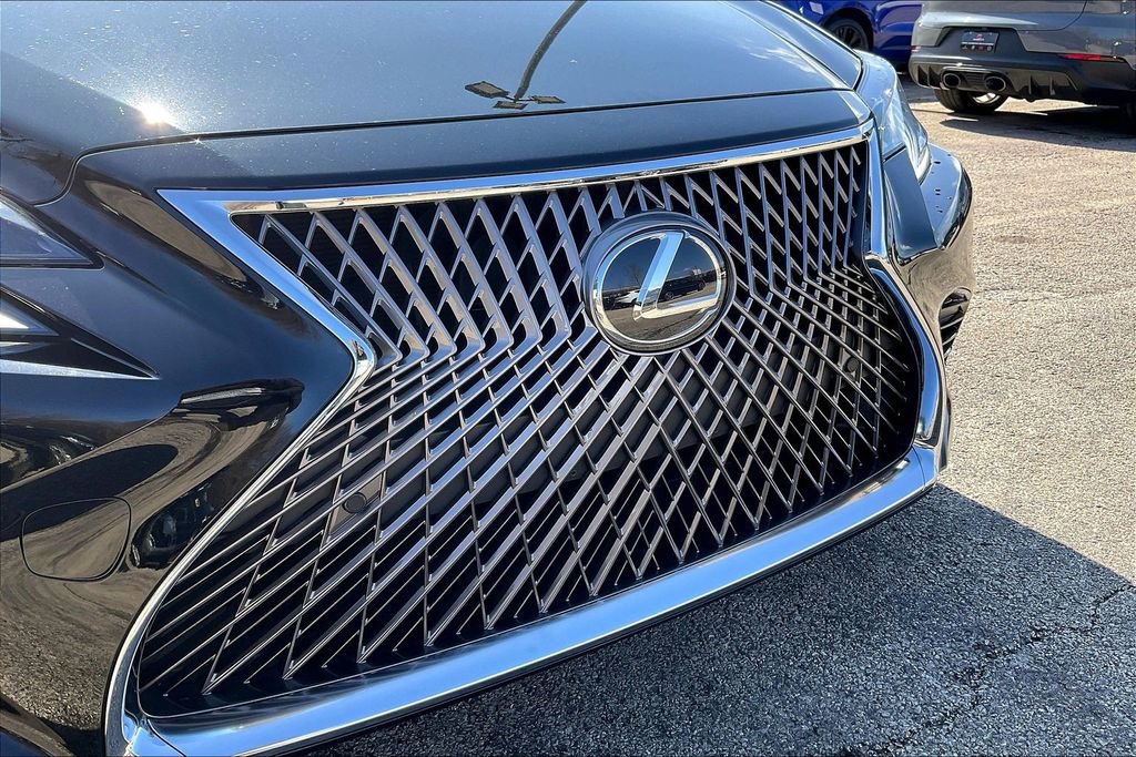 Used 2019 Lexus LS 500 AWD w/ Interior Upgrade Package image 33