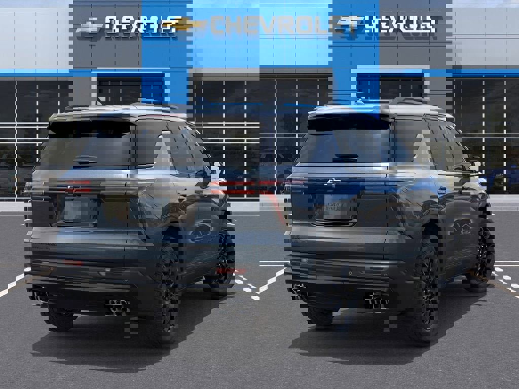 New 2026 Chevrolet Traverse LT w/ Midnight/Sport Edition image 4