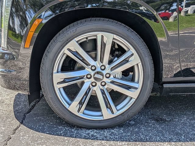 New 2026 Cadillac Escalade ESV Sport w/ Touring Package AWD/4WD image 10