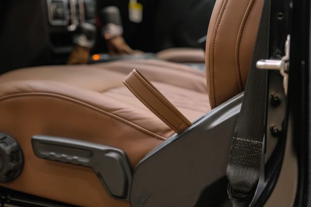 Used 2024 Jeep Wrangler Unlimited Sport image 79