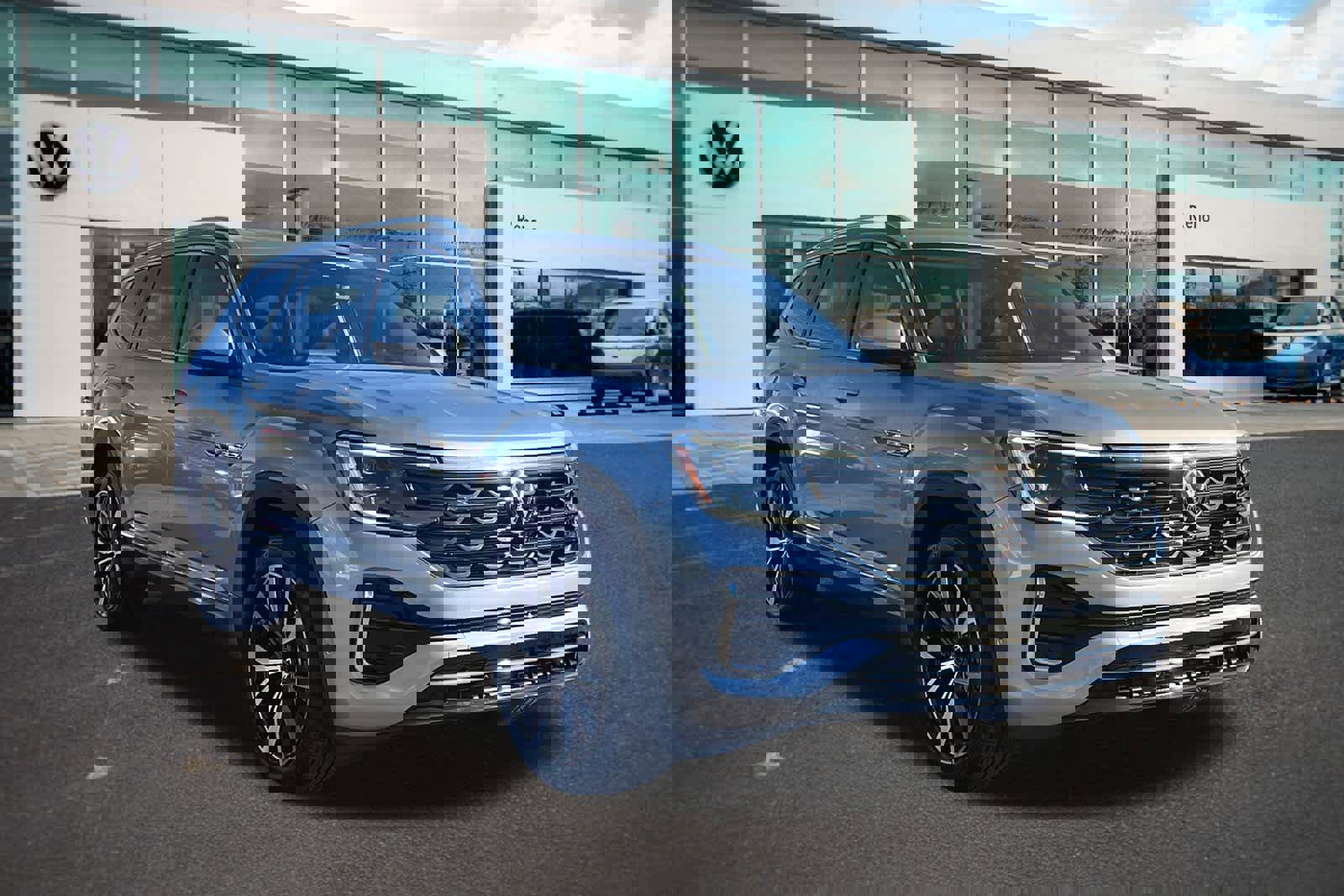 New 2026 Volkswagen Atlas SEL Premium R-Line image 3