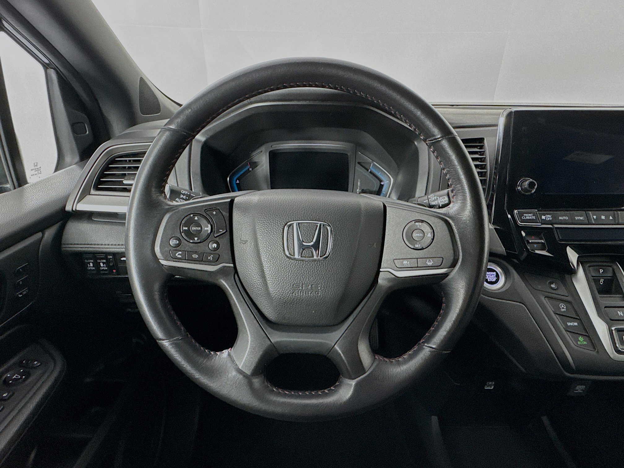 Certified 2023 Honda Odyssey Sport image 11