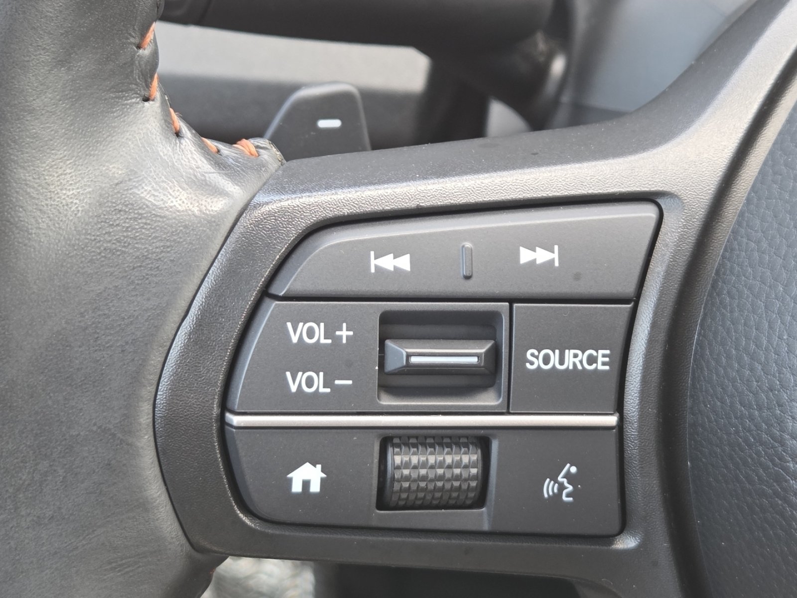 Used 2024 Honda CR-V Sport image 33