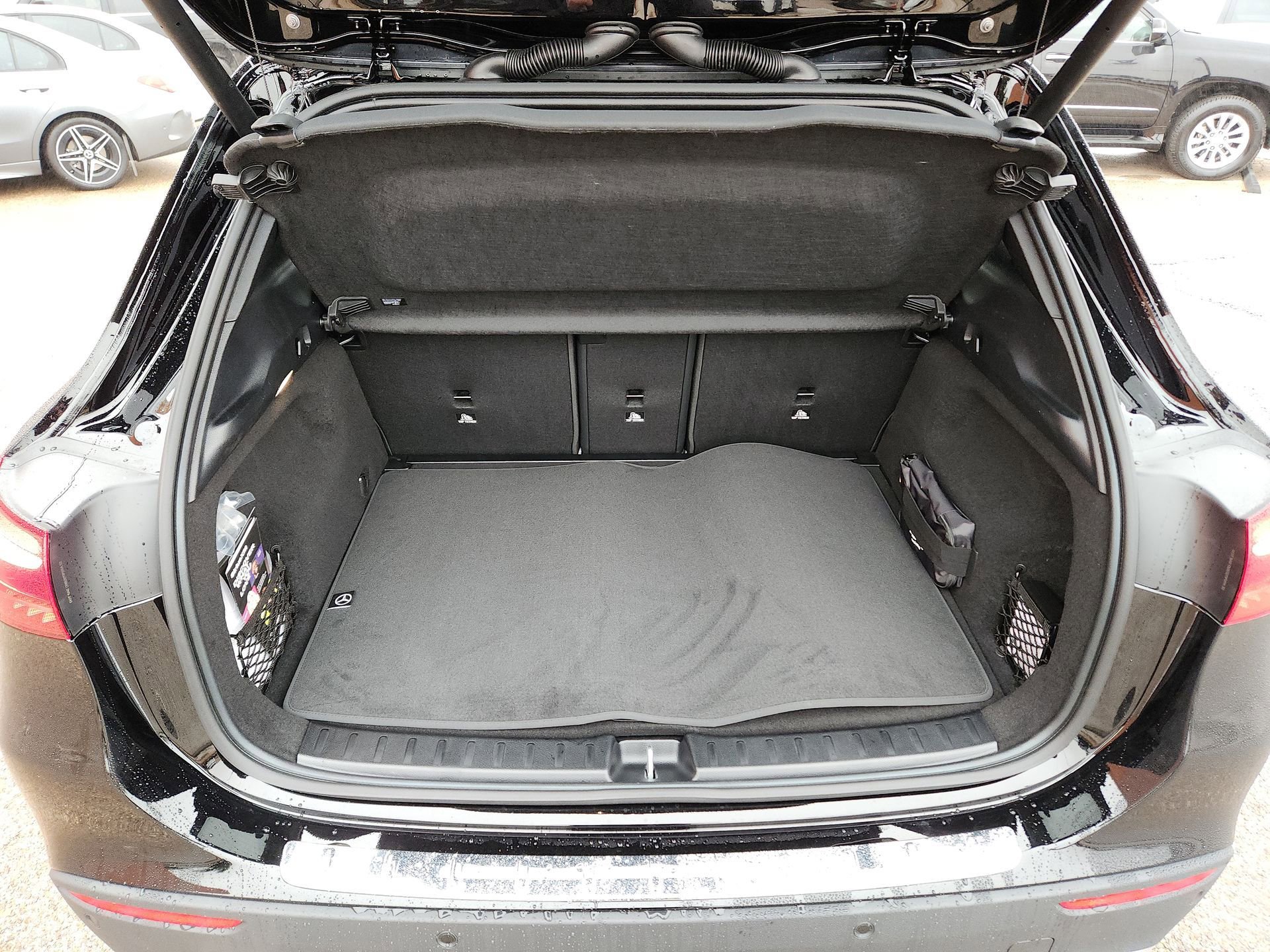 New 2025 Mercedes-Benz GLA 250 4MATIC image 12