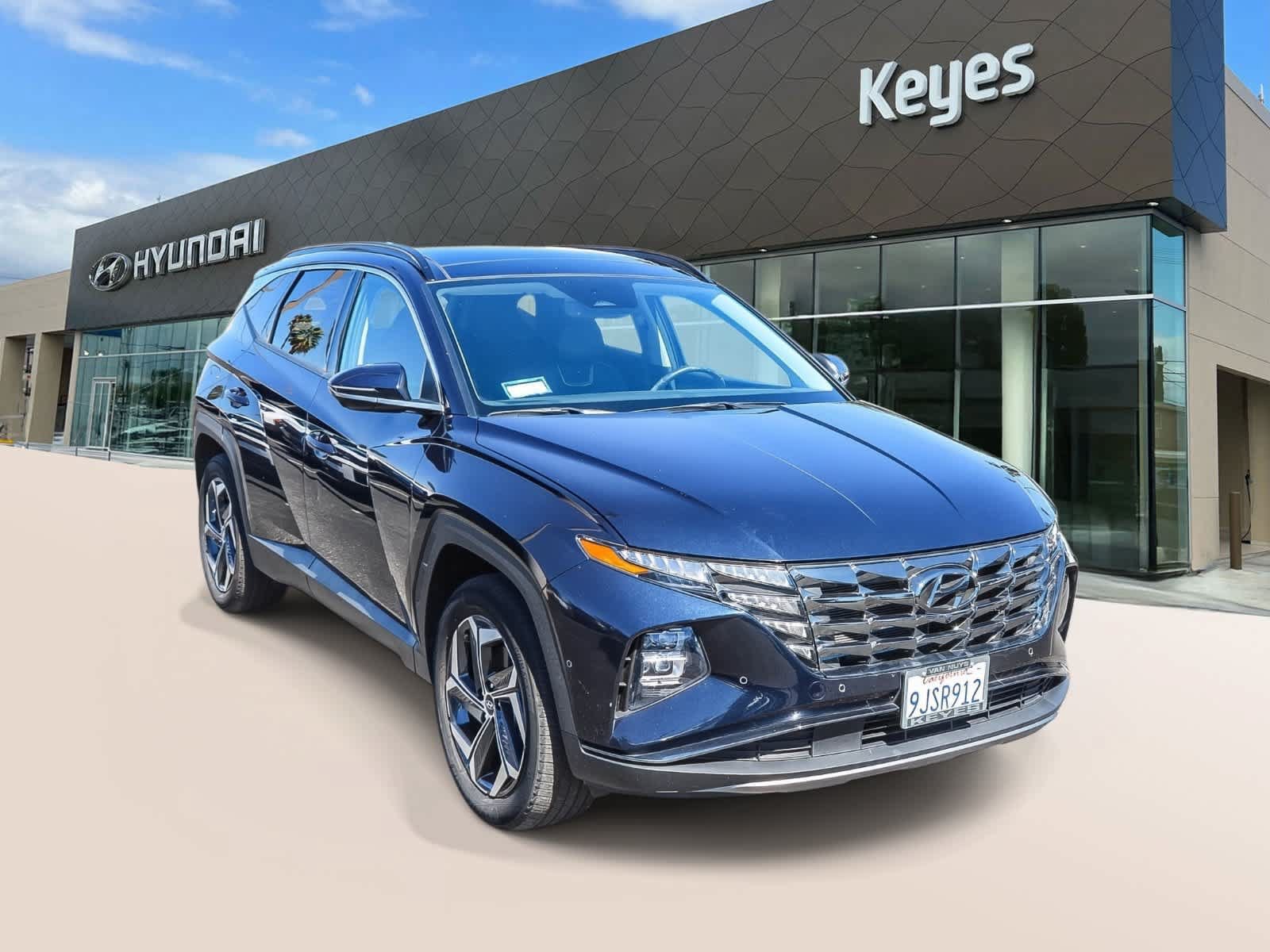 Used 2023 Hyundai Tucson Limited AWD/4WD image 3