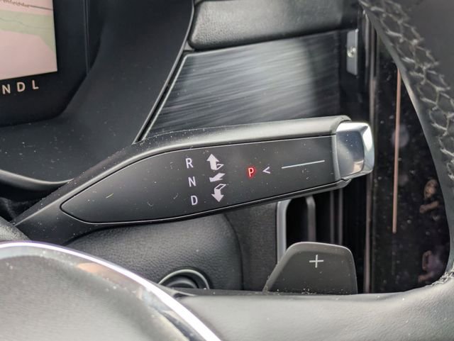 Used 2025 GMC Acadia Elevation image 25