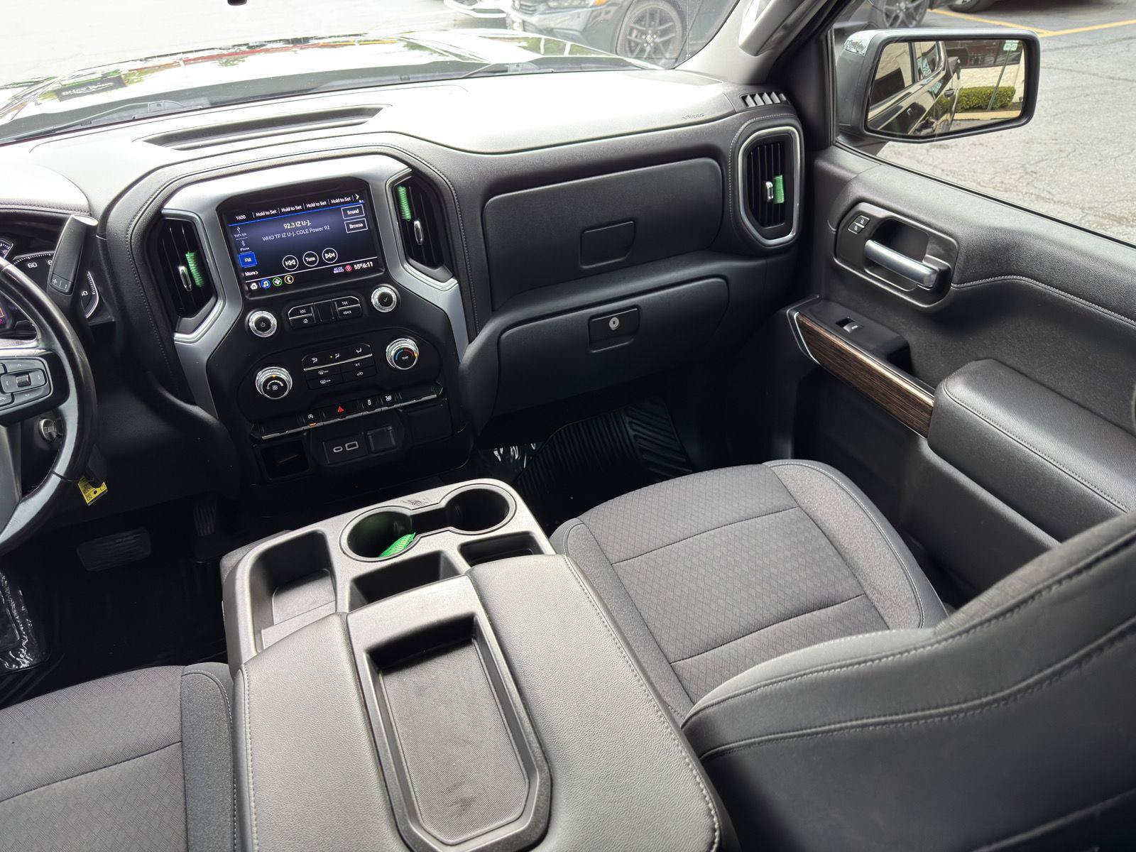 Used 2020 GMC Sierra 1500 SLE w/ Remote Start Package AWD/4WD image 31