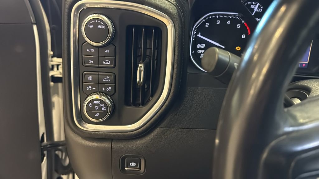 Used 2021 GMC Sierra 1500 SLT w/ SLT Premium Package AWD/4WD image 32