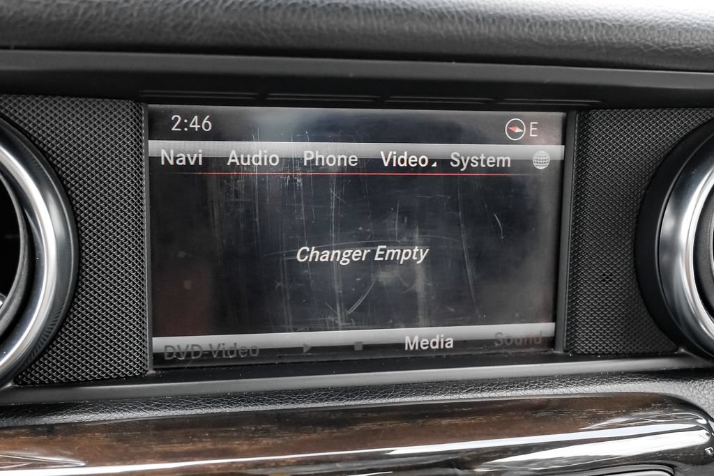 Used 2014 Mercedes-Benz SLK 350 image 21