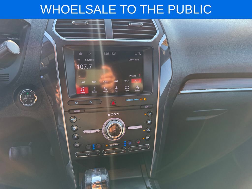 Used 2019 Ford Explorer Limited w/ Class III Trailer Tow Package FWD image 36