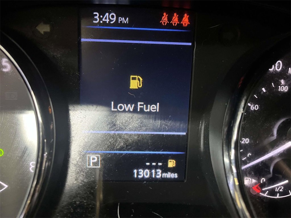 Used 2022 Nissan Rogue Sport SV w/ Technology Package image 25