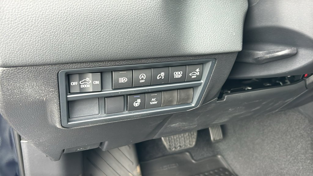 New 2026 Toyota Tundra Limited AWD/4WD image 16