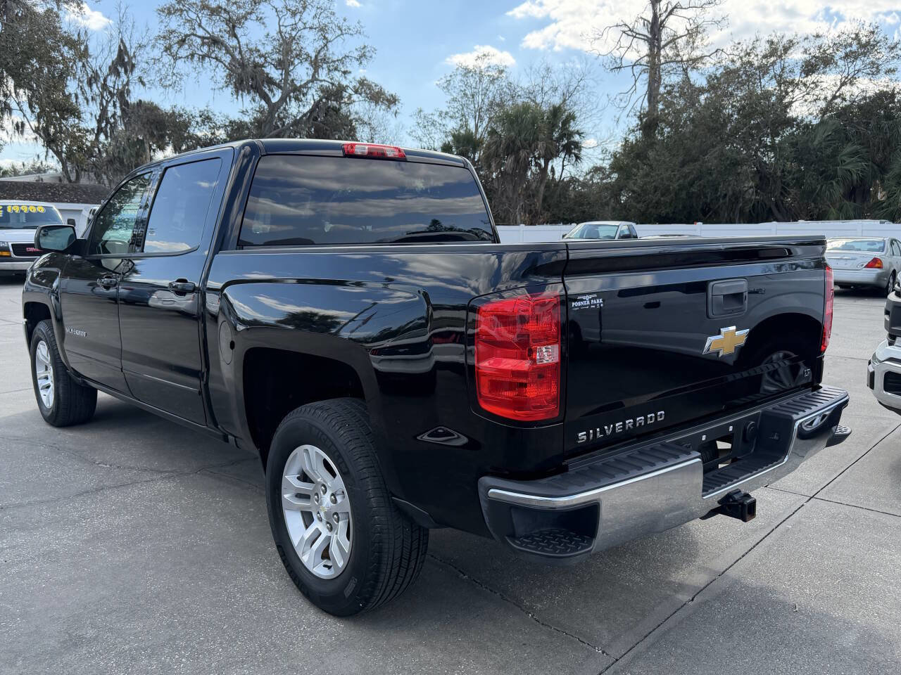 Used 2016 Chevrolet Silverado 1500 LT w/ All Star Edition image 6