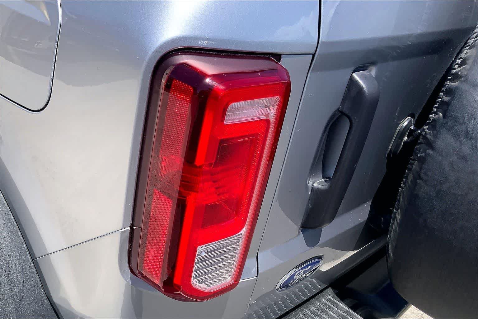 Used 2022 Ford Bronco Black Diamond AWD/4WD image 32