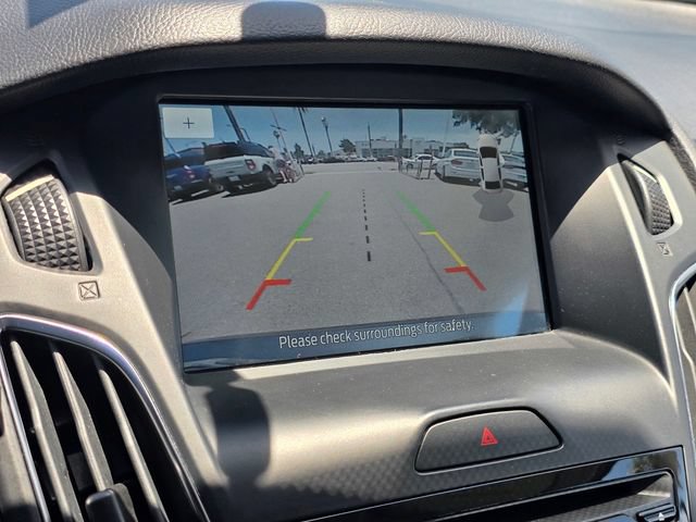 Used 2018 Ford Focus SEL FWD image 19