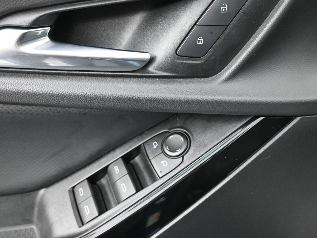 Used 2025 Chevrolet Equinox LT AWD/4WD image 25