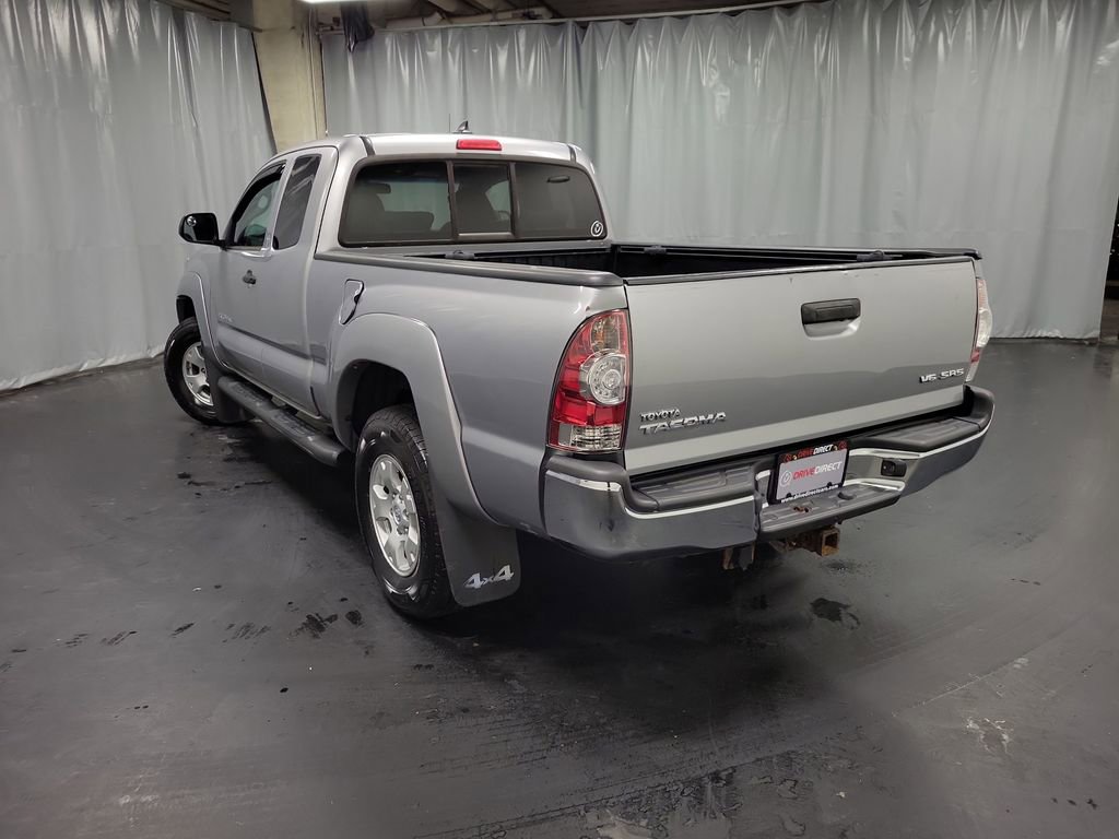 Used 2015 Toyota Tacoma 4x4 Access Cab V6 w/ SR5 Package image 6